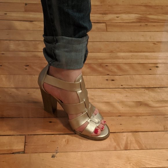 Gold straps sandales - Picture 1 of 6